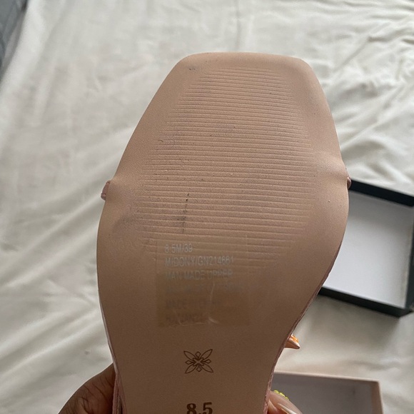 BCBG generation chintz rose snake sandal - Picture 5 of 7